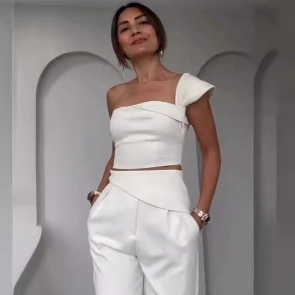 Hot Girl Diagonal Collar Halter Slim Fit Suit - Image 3