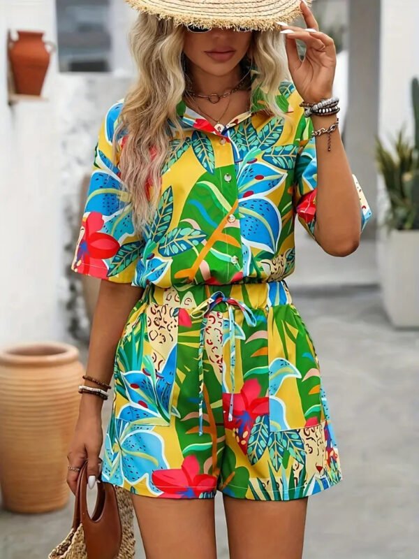 Hawaiian Style Short Sleeve Shirt Shorts Suit - Image 7